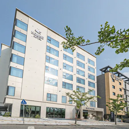 Hound Hotel Hyeoksindosi Branch