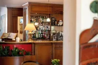 Villa Madrina Lovely and Dynamic Hotel - bar