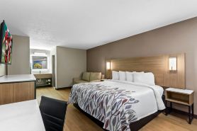 Red Roof Inn Radcliff - Fort Knox
