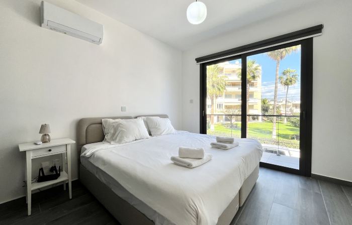 148 LIM - Stay Lumiere House
