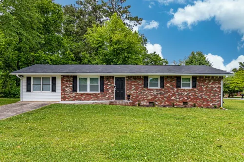 941 Pine Manor Family - Country Houses