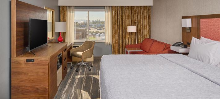 Hampton Inn Anchorage Các khách sạn ở Anchorage