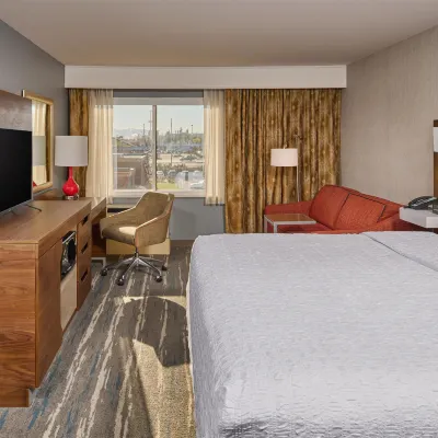 Hampton Inn Anchorage Hotels near Dimond Center