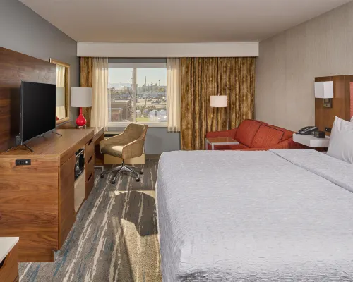 Hampton Inn Anchorage Hotels near Dimond Center