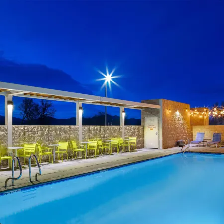 Home2 Suites by Hilton Redding