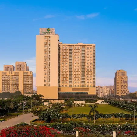 Lemon Tree Suites, Gurugram