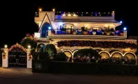 Hotel Krishna - balcony