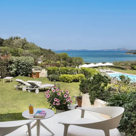L'Ea Bianca Luxury Resort