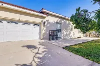 Near Apollo Beach! Bright Apt w/ Essentials - Apartments