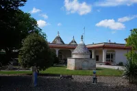 Historic villa with trulli in Valle D'itria surrounded by nature - Villas