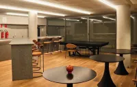 إل إ يتاي ياكث - شقق