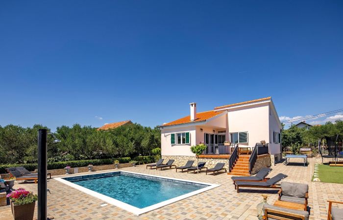 Countryside Villa in Polaca with Private Pool