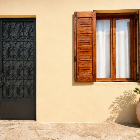 Private Studio Retreat in Zakros, Crete With Scenic Views
