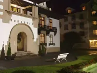 Hotel y Apartamentos Arias - 3-نجوم