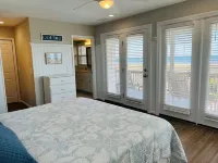 Avalon West- 5 Bedroom Home by RedAwning - Wifi