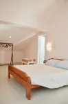 La Promenade | Two Bedroom on the Bay - Apartments