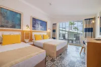 Crystal World Of Colours Comfort Collection - Bintang 3
