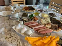 Cozy Wood Apartment with Great View to Nazareth - Breakfast