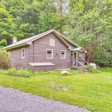 1 Mi to Brantingham Lake: New York Getaway!
