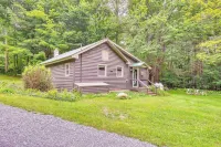 1 Mi to Brantingham Lake: New York Getaway! - Wifi