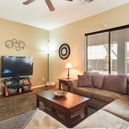 Golf, Gamble, Relax Poolside! Maricopa Desert Home