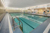 The Hotel Captain Cook - Pools