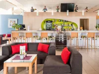 宜必思丹吉爾市中心酒店 - 酒吧