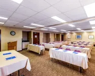 Comfort Inn & Suites - Near Robins Air Force Base Main Gate - Pet friendly