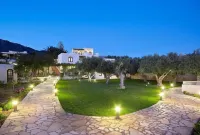 Coriva Beach Hotel & Bungalows - 4-Star