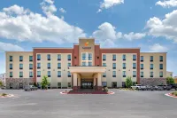 Comfort Suites Midland West - 2-Star