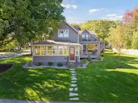 St. Croix Riverview Home...Walking Distance to Downtown Stillwater - 5つ星