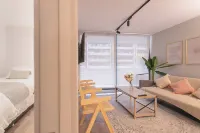 Pedro Valdivia Apts. By Andes STR - Condos