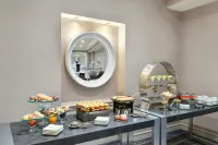 Sheraton Suites Galleria-Atlanta - breakfast
