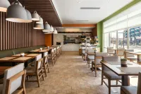 Element Reno Experience District - breakfast
