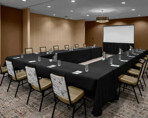 Embassy Suites by Hilton Phoenix Biltmore Dành cho công việc Photos