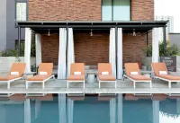 Canopy by Hilton Austin Downtown - Kolam Atas Bumbung