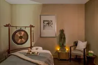 Trump International Hotel & Tower® Chicago - spa