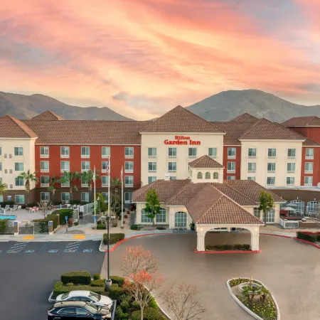 Hilton Garden Inn Fontana
