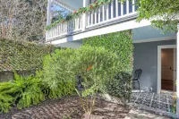 Garden Level 2 bed 2 bath Apartment in Historic District - Apartments