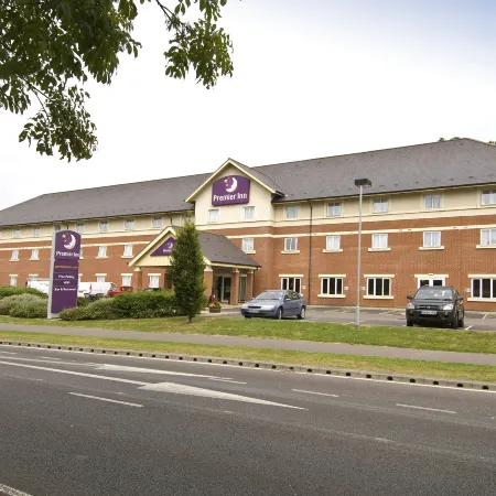 Premier Inn Gatwick Crawley Town West