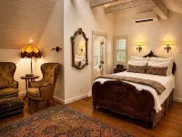 Simpson House Inn - balcony