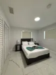 Stylish, Comfortable 3 bedroom house - 3-Star