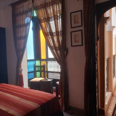 Riad Dar Zampa Hotels near Daoudiate