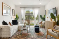 1BR Retreat w/ Pool and Patio SAI 7105 - Apartments