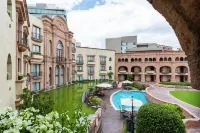 Hilton San Luis Potosi - parking