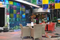 favehotel MEX Tunjungan Surabaya - Breakfast