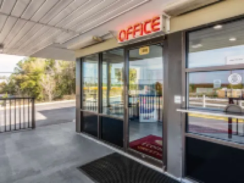 Econo Lodge Hotels in Crestview