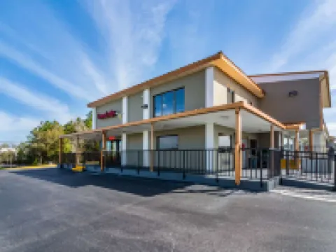 Econo Lodge Hotels in Crestview