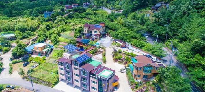 Gwangyang Feel Tourist House Pension Hotels in Gwangyang-si