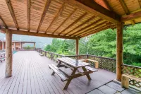 Youngwol Dudeokgol Hyu Pension Hotels in Yeongwol-gun